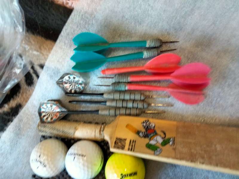 12 Toys Ferrari F50 9721 Die Cast Car+Darts+Golf balls+Mini ICC cricket bat2003