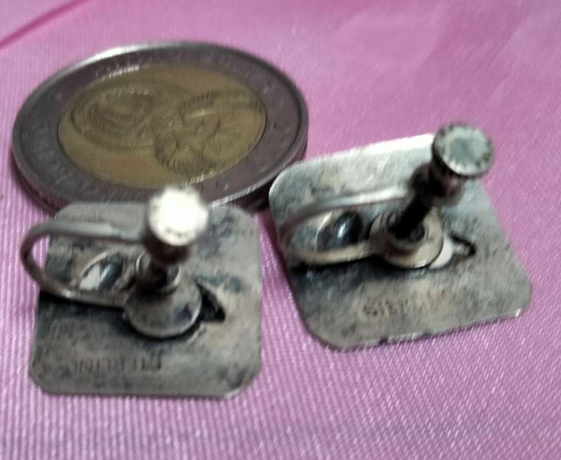 Sterling silver Earrings screw on Acorns +Box Look at my Buy Now listings No Waiting
