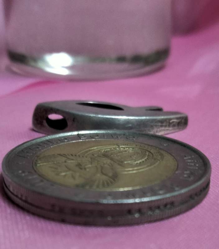 R pendant Sterling Silver 925  clearly marked LOOK At My BUY NOW items NO WAITING