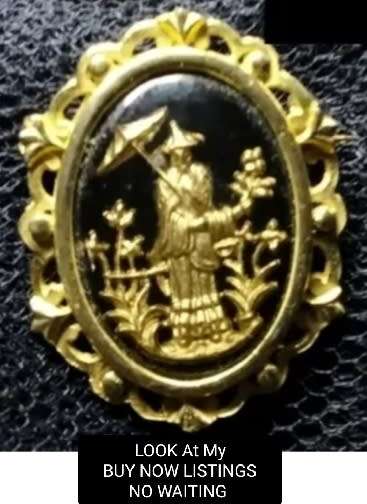 BROOCH - Basalt has gold Oriental Lady Garden Scene  Glass dome cover LOOK At My BUY NOW *NO WAITING