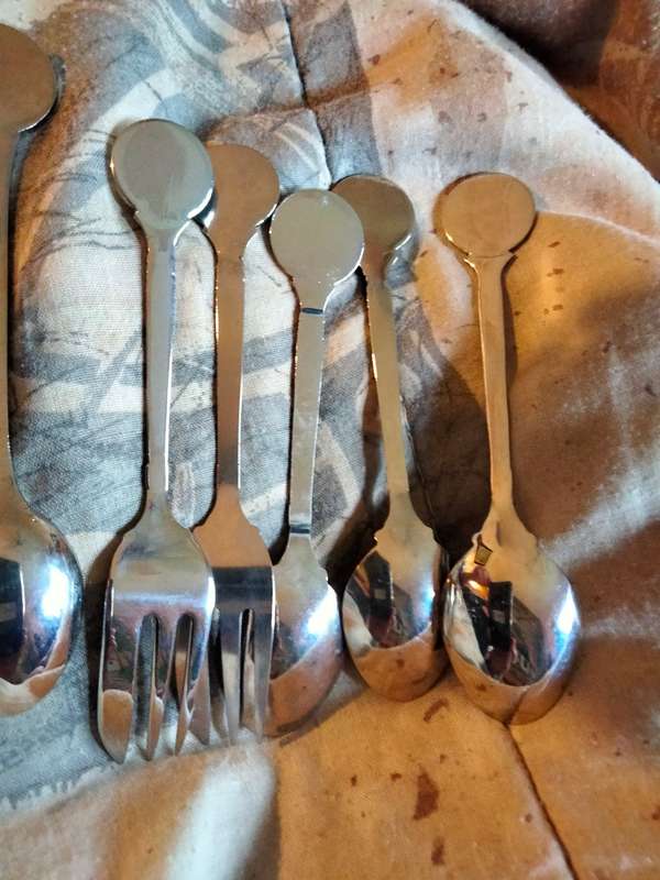 17-Enameled Emblem 13 TRANSVAAL SE-VROUE LANDBOU UNIE Spoon+Cake fork LOOK At my BUY NOW*NO WAITING