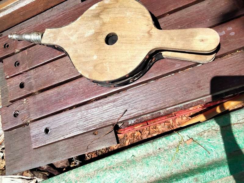 vintage Bellows-Wood Front Sheet Brass Publican SceneNozzle Base metal LOOK At My BUY NOW-NO WAITING