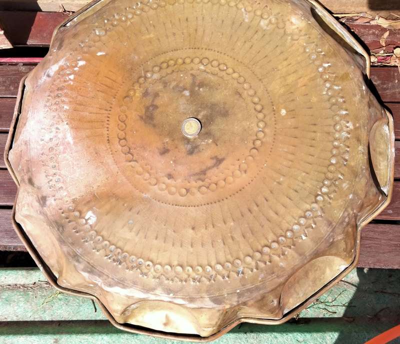 1 LARGE Round  BRASS TRAY 70 cm diam. depth 6 cm*Showing Ware *LOOK At My BUY NOW *NO WAITING
