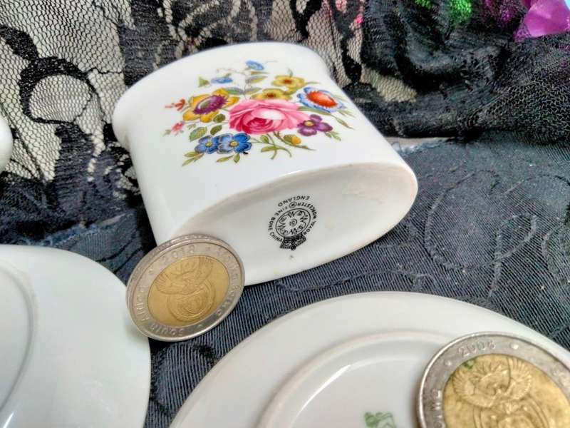 3  PIN Trays*Royal Doulton*Tuscan*Royal Worcester+2 Tooth Pick Holders*LOOK At My BUY NOW*NO WAITING