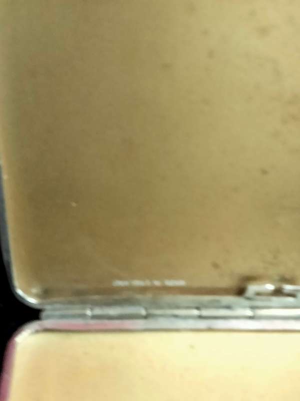 Cigarette case hinged  pattern fishermans rib engine turned decor silver tone metal