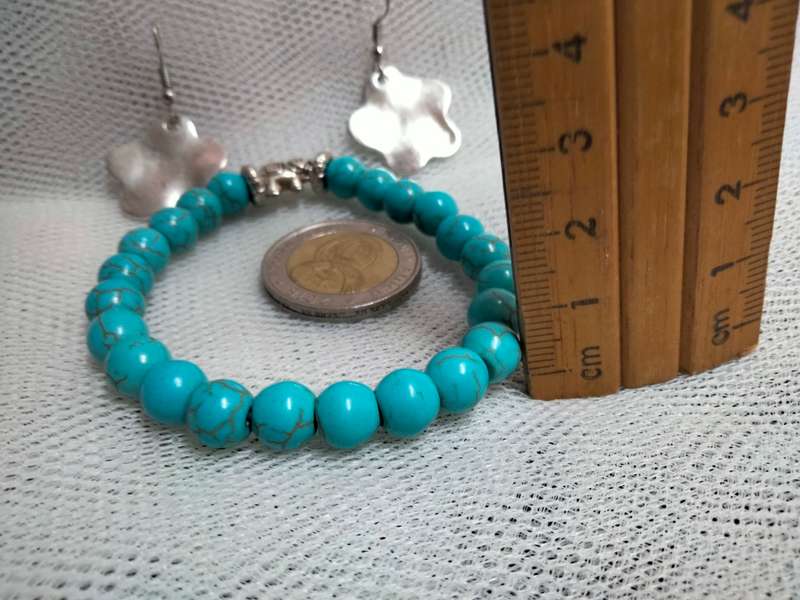 BANGLE Torquoise stretch elastic+Earrings Silver Tone Look at my Buy Now listings No Waiting