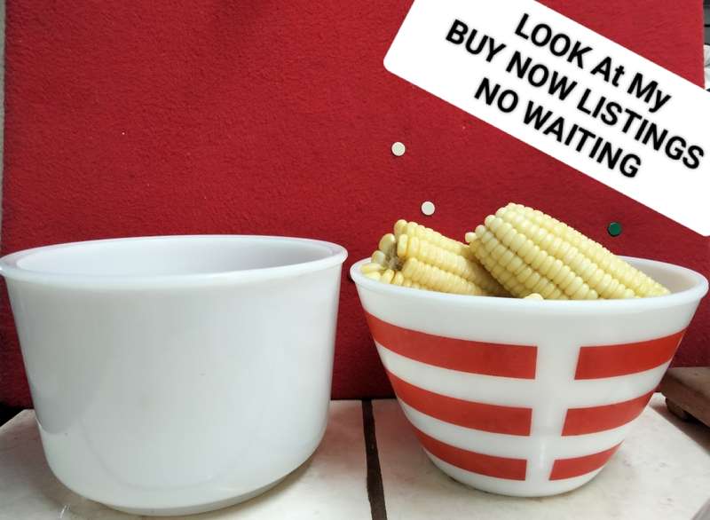 2 Milk Glass Bowls Red stripe OPALEX+Plain Great KITCHENALIA decor LOOK At My BUY NOW - NO WAITING