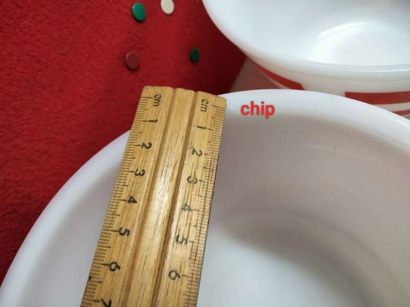 2 Milk Glass Bowls Red stripe OPALEX+Plain Great KITCHENALIA decor LOOK At My BUY NOW - NO WAITING
