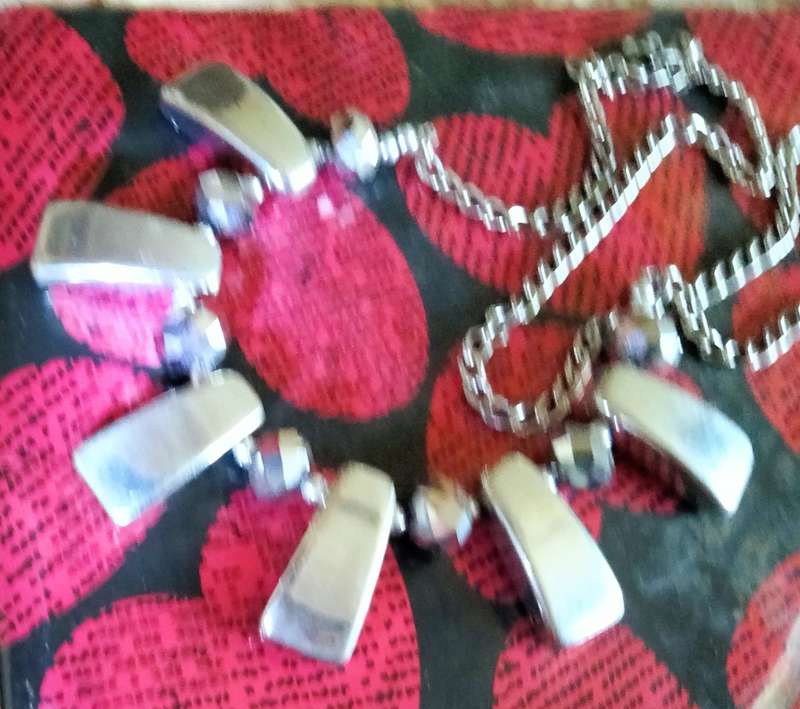 Necklace Mirror faceted glass ball beads+PUFF Triangle -CHUNKY LOOK At My BUY NOW  NO WAITING
