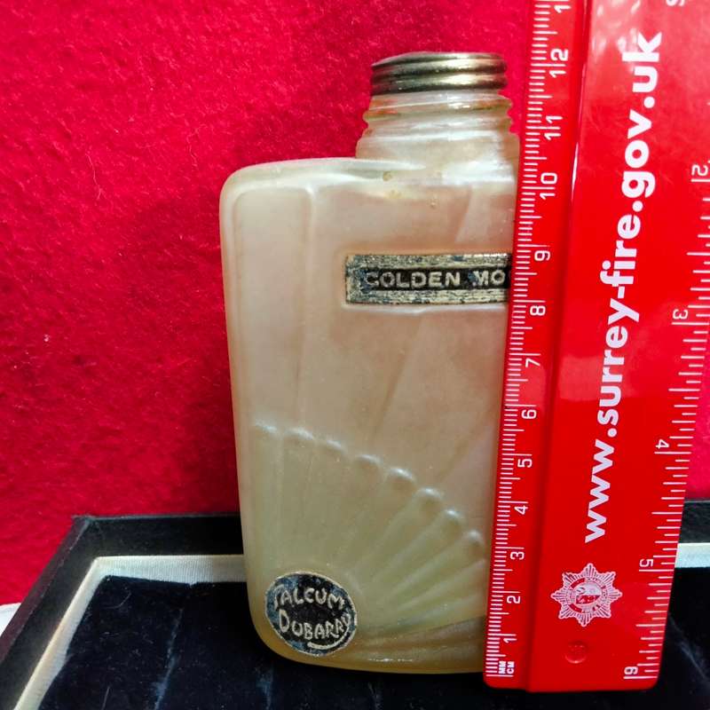 30s Dubarry art deco sunburst Uranium frost glass mesh+label