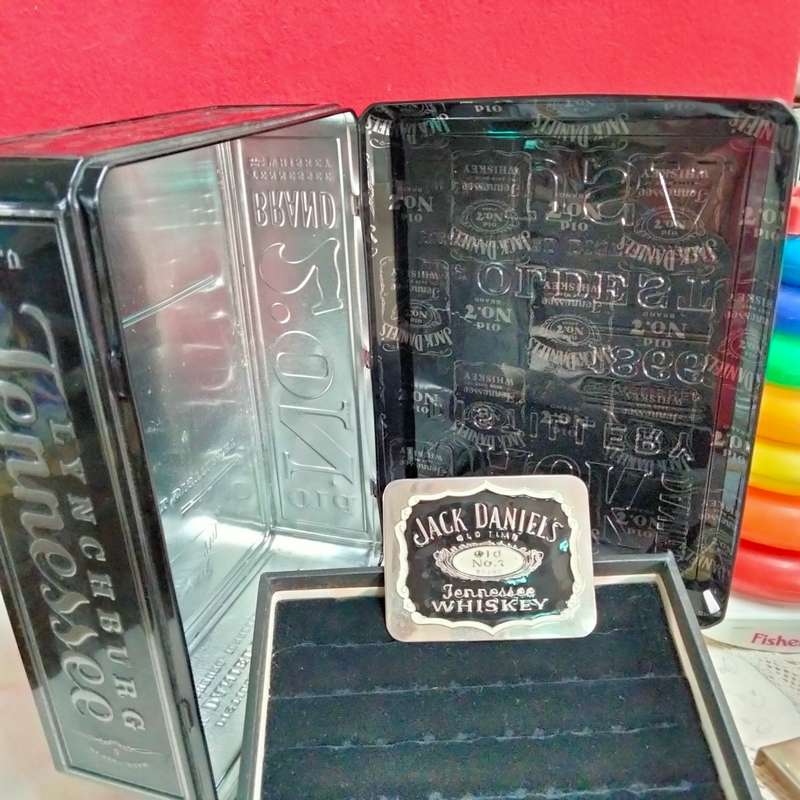Belt BUCKLE+ Tin empty JACK DANIELS OLD TIME No.7 TENNESSEE WHISKEY 2COLOUR ENAMEL SILVER TONE METAL