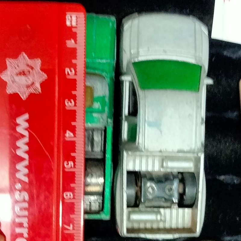 toys HOTWHEELS  3 cars - Custom 82` Chevy +Nissan Titan+ Bentley