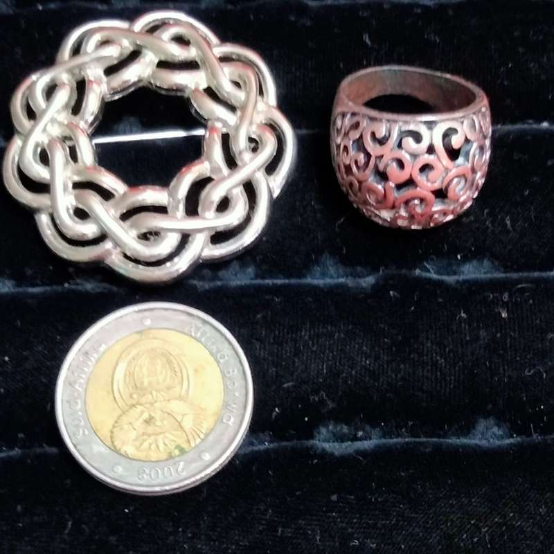 BROOCH SilvCeltic knot  Circle brooch+ Vintage ring cop metal LOOK At My BUY NOW LISTINGS NO WAITING