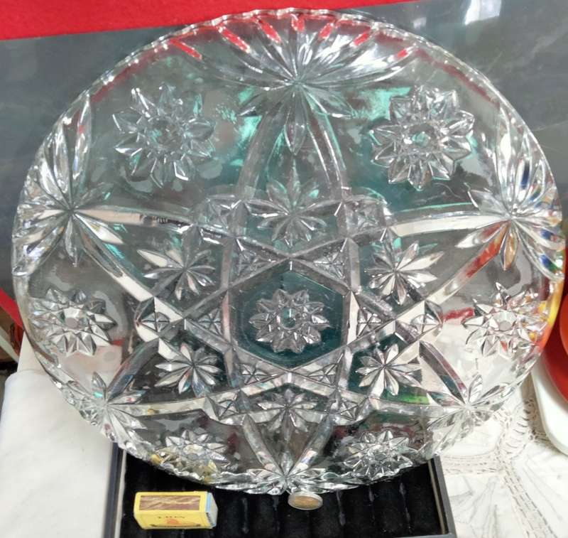 EXQUISITE**1950-60s Anchor Hocking Prescut Serving Platter OR Dressing table VANITY tray READ LOOK