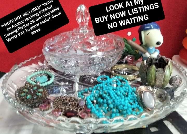EXQUISITE**1950-60s Anchor Hocking Prescut Serving Platter OR Dressing table VANITY tray READ LOOK