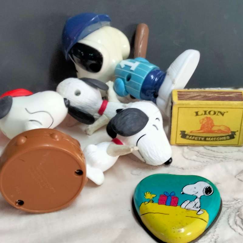 McDonald`s figurines SNOOPY Pirate Base Ball player 2 Same Look at my Buy Now listings No Waiting