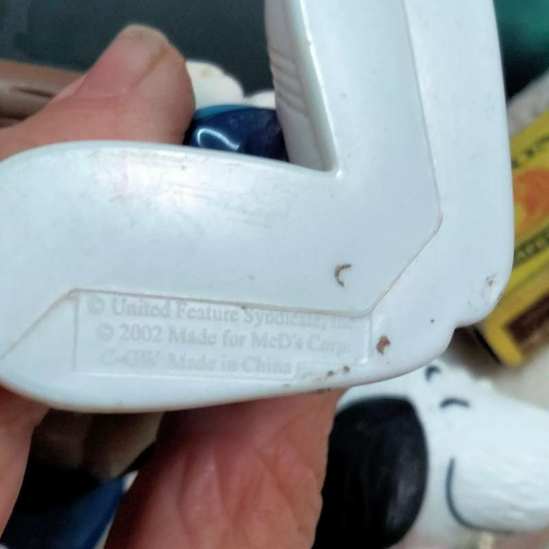 McDonald`s figurines SNOOPY Pirate Base Ball player 2 Same Look at my Buy Now listings No Waiting