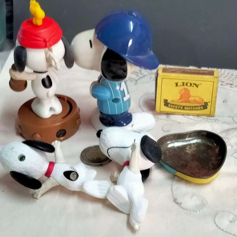 McDonald`s figurines SNOOPY Pirate Base Ball player 2 Same Look at my Buy Now listings No Waiting