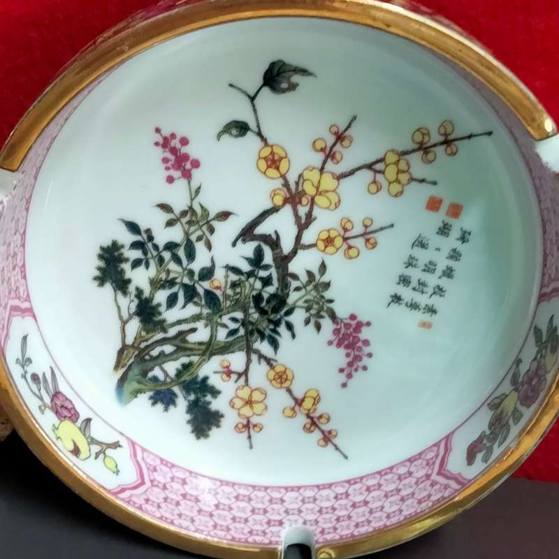 Oriental Ashtray Script Signed Floral Gilt + Paper Mache Pill box  Look at my Buy Now No Wa