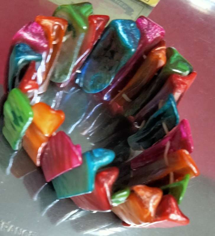 VTG Rainbow ABALONE Mother O Pearl Dyed Stretch Bracelet LOOK At My BUY NOW items NO WAITING
