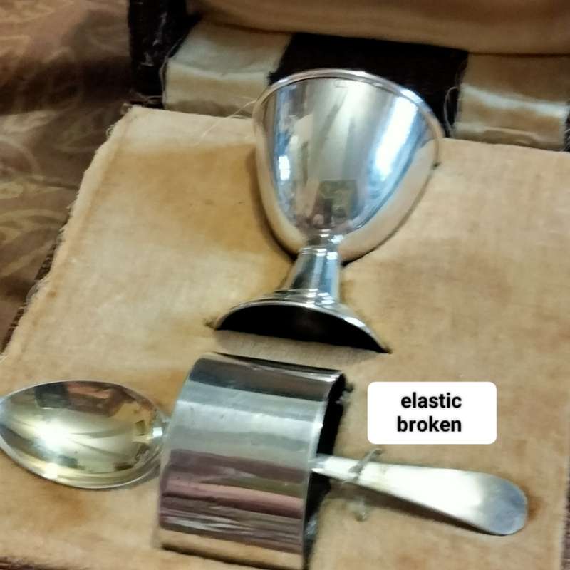 VTG Boxed set CHRISTENING gift Egg Cup Serviette Ring Tea Spoon EPNS LOOK At My BUY NOW NO WAITING