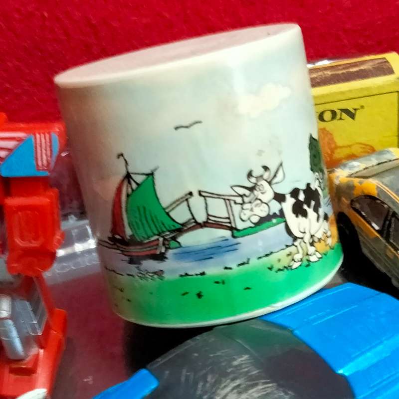 Sound Moo in a Voice Box Plastic Can