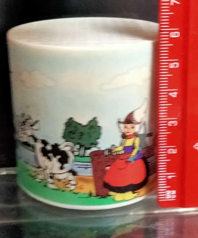 Sound Moo in a Voice Box Plastic Can