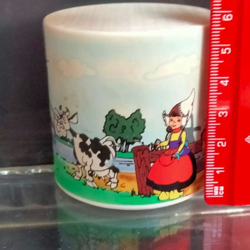 Sound Moo in a Voice Box Plastic Can