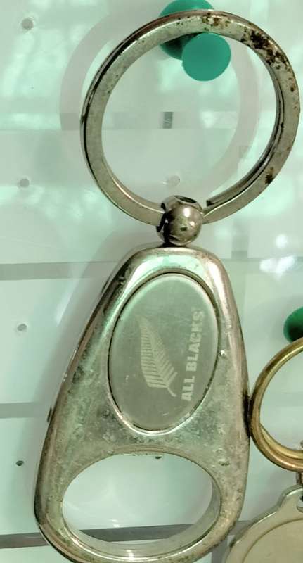 Keyrings -All blacks -  Bell shape opener - Art glass dangle beads