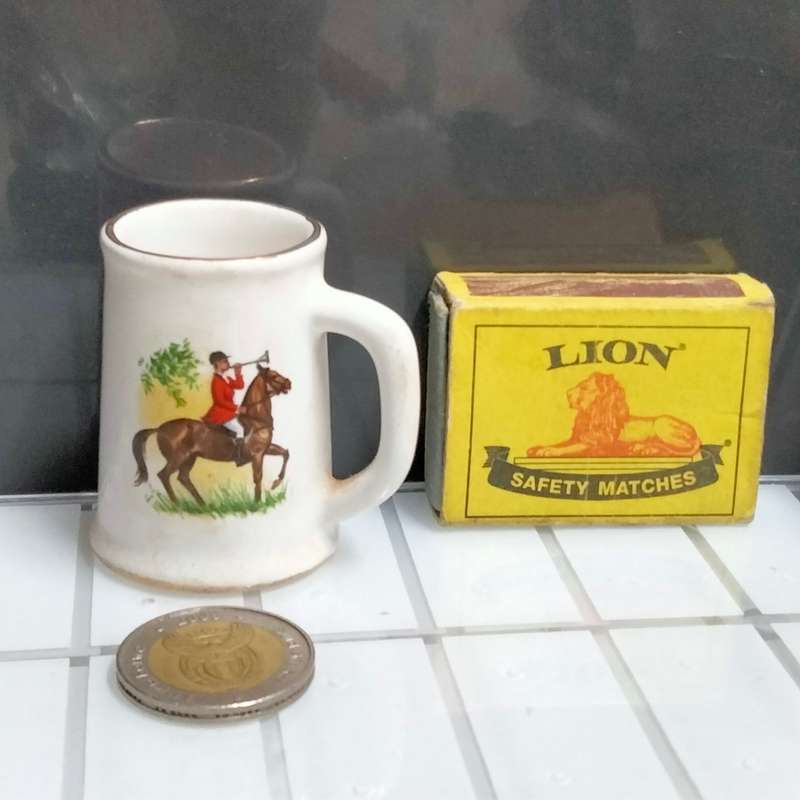 Tot Measures porcelain picture of horse + rider