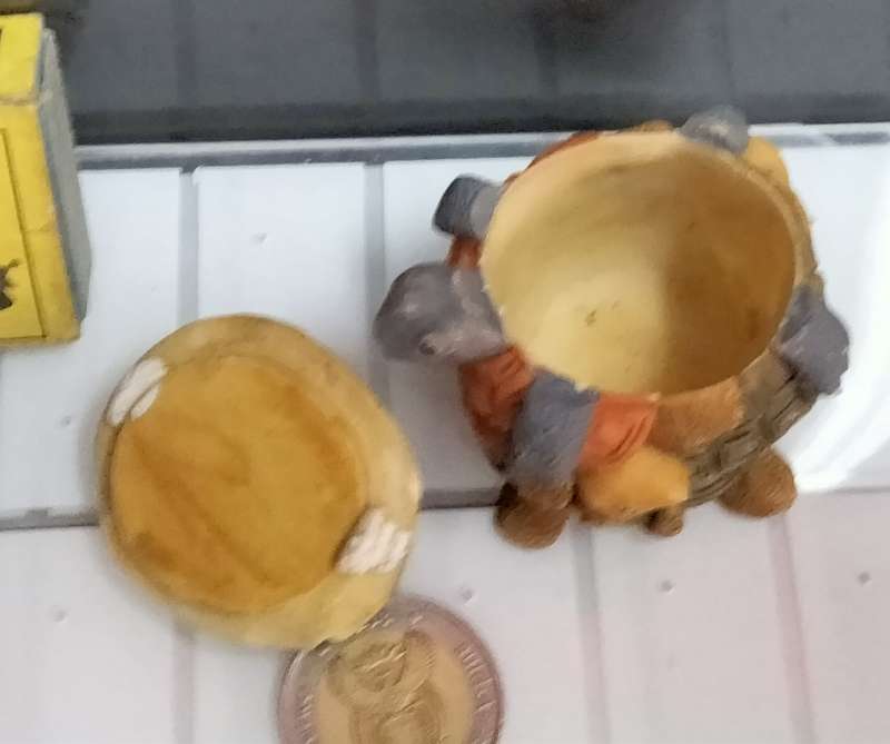 Pill Box lift of lid Tortoise Totem Pole small composite