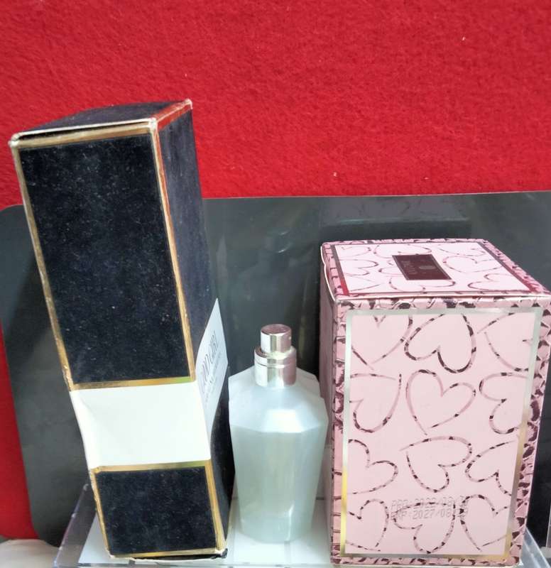 EMPTY Perfume Bottle+Boxes RARE PEARLS AVON+ Box Good Girl Carolina+Shining Star for the collector