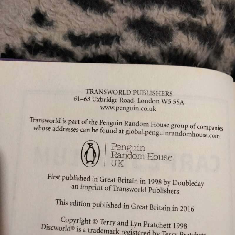 Carpe Jugulum - Terry Pratchett  LOOK At My BUY NOW*NO WAITING