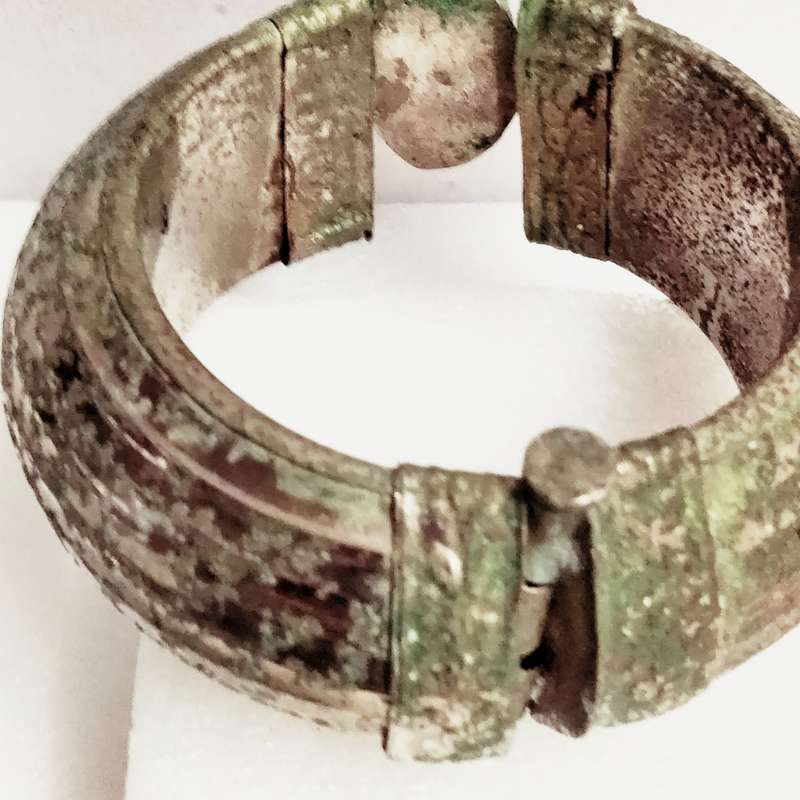 Morrocan Pin hinge BANGLE Thick wide Simulated Black Agate -Verdigris Patina SPECTACULAR W.84 grams