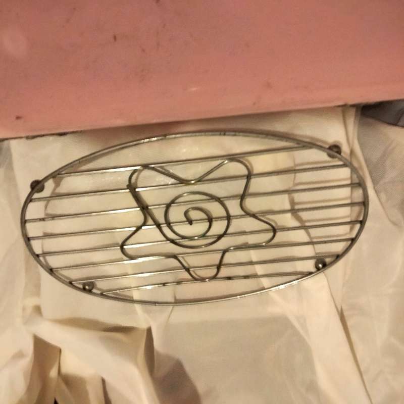 Pink Bread Tin  +Cooling rack - Distressed