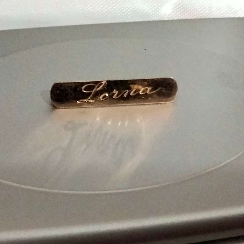 9 CT GOLD-LORNA Dated 27.10.48? BROOCH LOOK at My BUY NOW LISTINGS NO WAITING