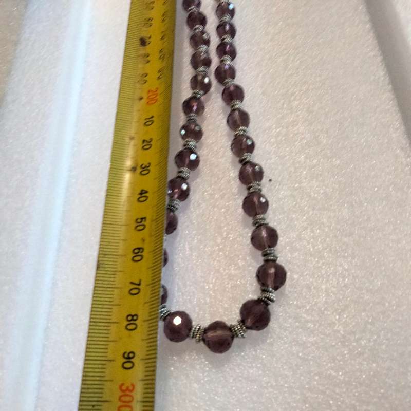 1 Italian cut glass purple bead necklace