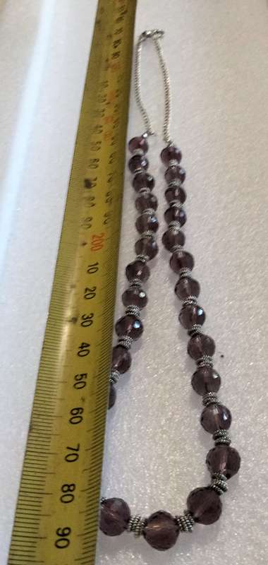 1 Italian cut glass purple bead necklace
