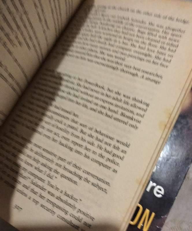 Book  Stieg Larsson - The Girl with the Dragon TATTOO+The Girl who Played with Fire pre owned soft c