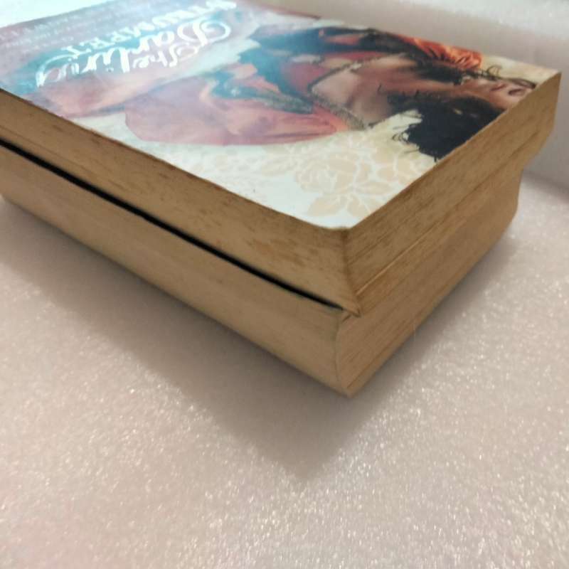 2 Books Author Joanne Harris Lollipop Shoes + Gillian Bagwell DARLING STRUMPET  Soft cover Pre-owned