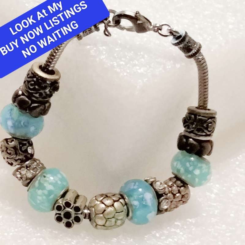 BRACELET Italian style 1 snake chain+ vintage charms and glass beads - silver tone metal core spacer