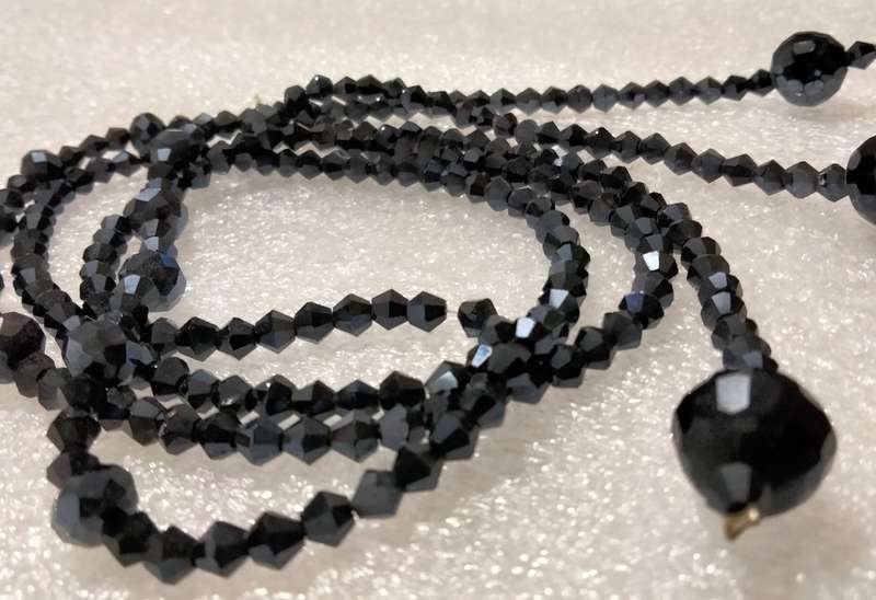 Necklace Sautoir Murano faceted beads  beads black glass hand made