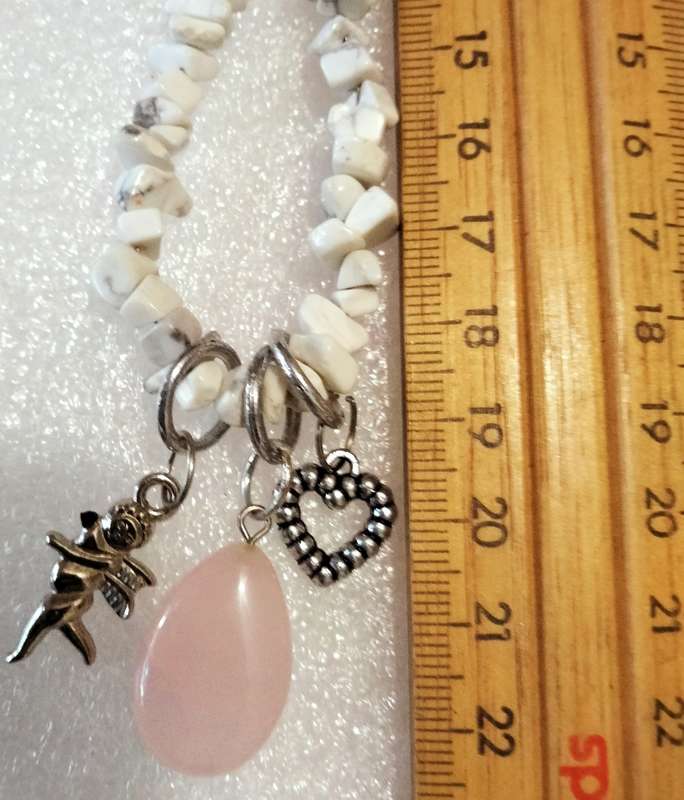 Necklace SNOW Quartz semi-precious gemstone+ ROSE QUARTZ cabochon+Cupid+heart charmsilver tone Clasp