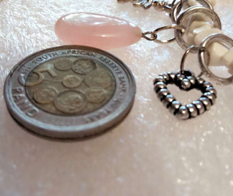 Necklace SNOW Quartz semi-precious gemstone+ ROSE QUARTZ cabochon+Cupid+heart charmsilver tone Clasp