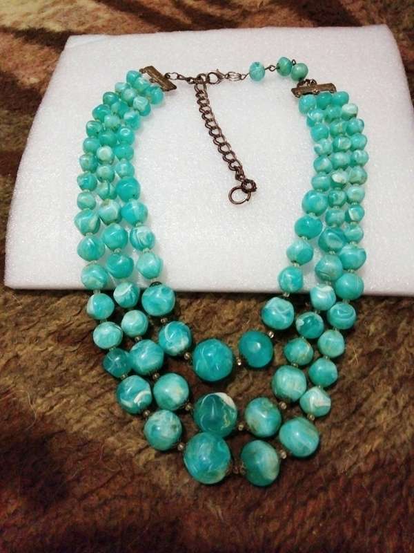 Necklace - Bib 3 Strand composite graduating blue white swirls round beads
