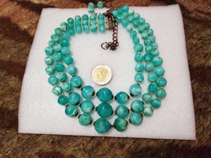 Necklace - Bib 3 Strand composite graduating blue white swirls round beads