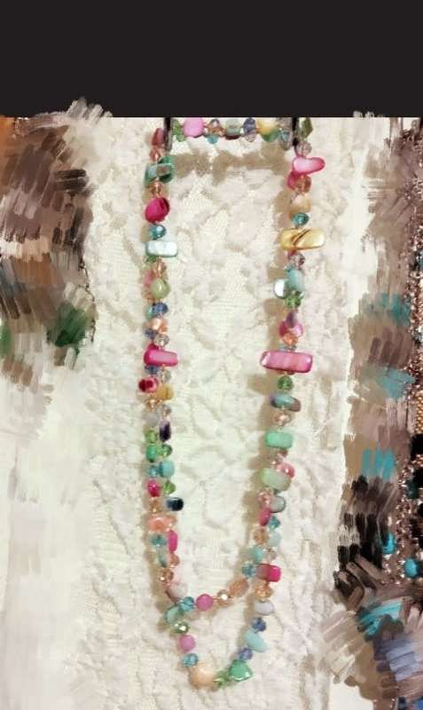 Necklace Genuine Mother of Pearl+ crystals cut glass Pastel shades hand knott between each bead