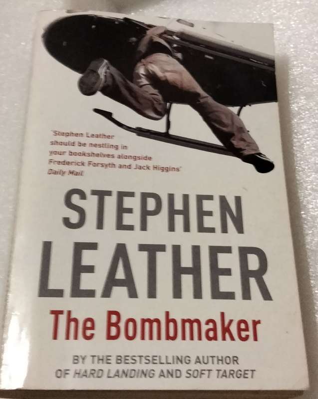 Book USED -Author Stephen Leather - The Bomb Maker this edition PB 2004 softcover