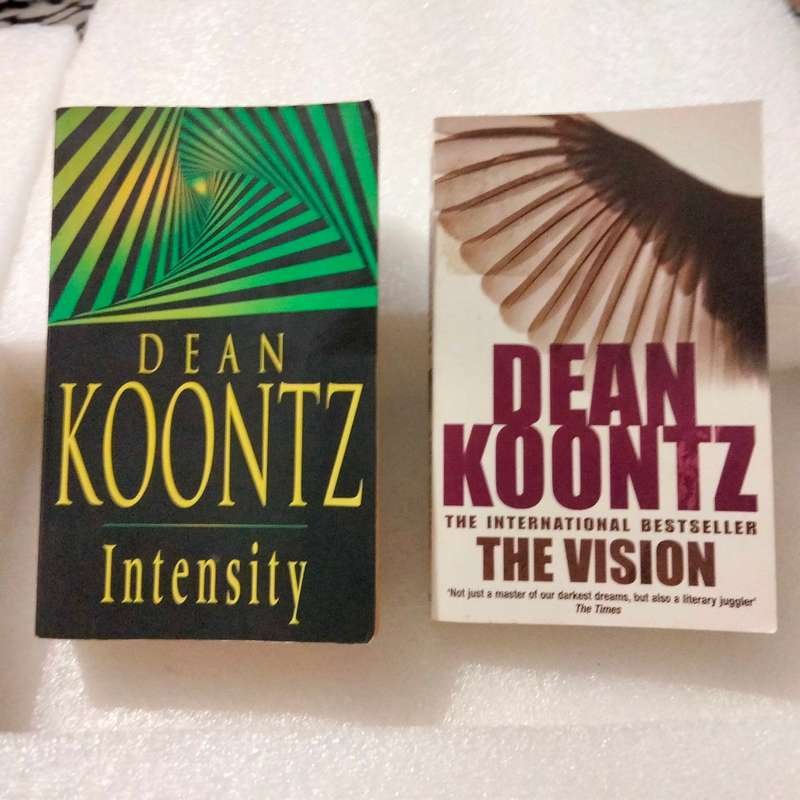 Book Author DEAN KOONTZ INTENSITY edition PB 1986+THE VISION this Edition 2007 soft cover Pre-owned