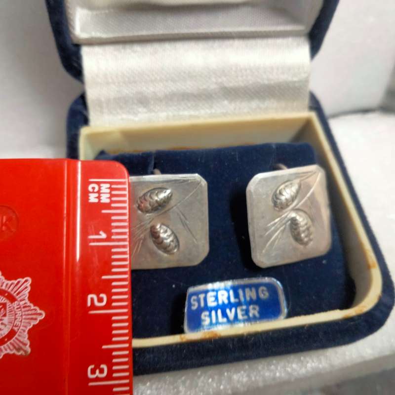 Sterling silver Earrings screw on Acorns +Box Look at my Buy Now listings No Waiting